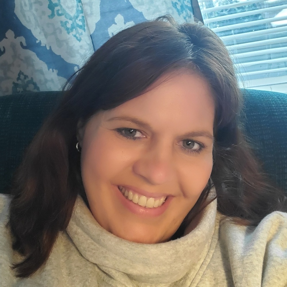 Meet your Posher, Rebecca